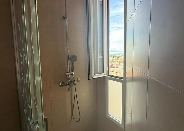 Malvarrosa Penthouse 4 Rooms, Suite, Terrace And Balcony * Valencia